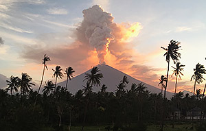 Eruption 28 June 2018 - Gunung Agung