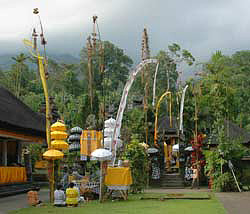 ceremony at the Pura Batukaru during Galungan